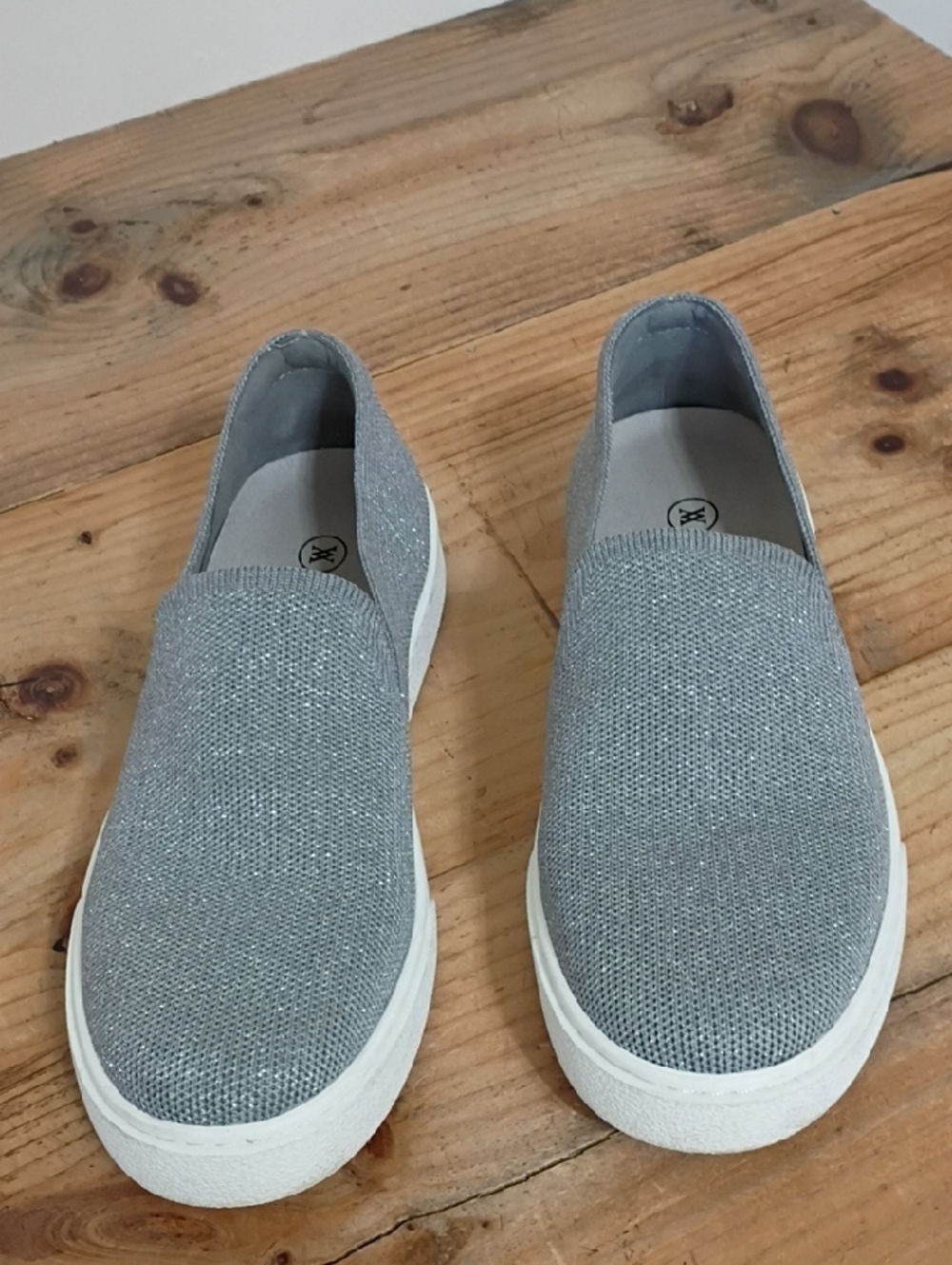 Vivaia Silver Knit Slip On Sneakers Size 39 - Picture 6 of 11